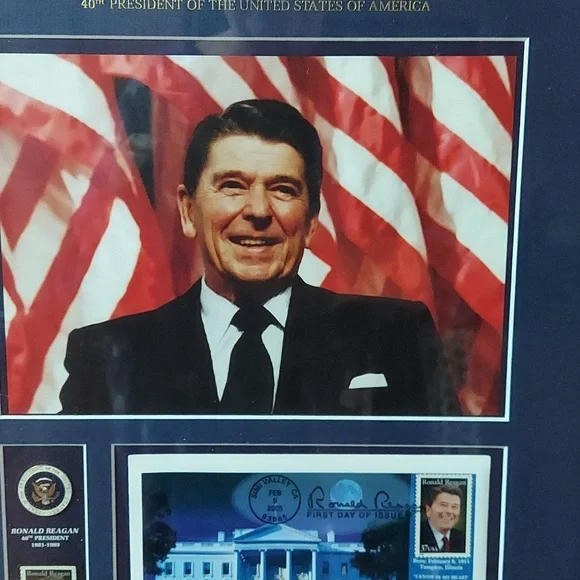Official USPS President Ronald Reagan Wall decor ...like new - Picture 11 of 12
